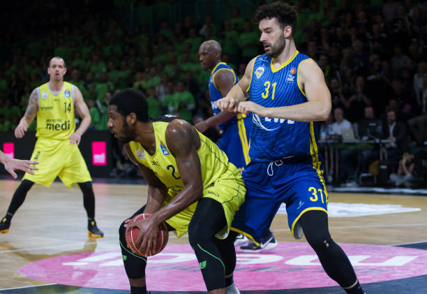 在目标包括 在目标包括